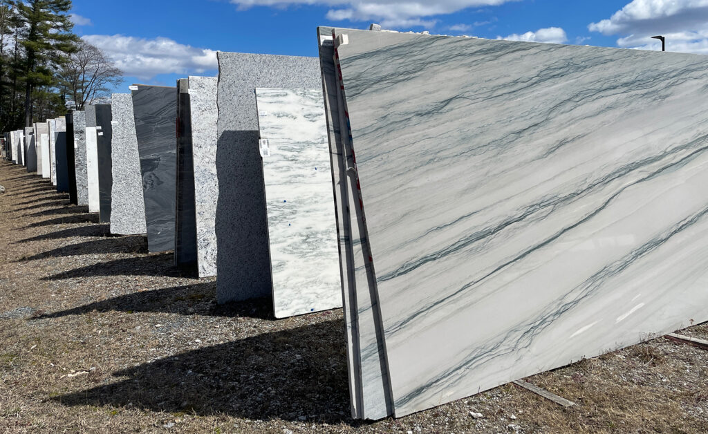 slabs of stone for leaning up outdoors